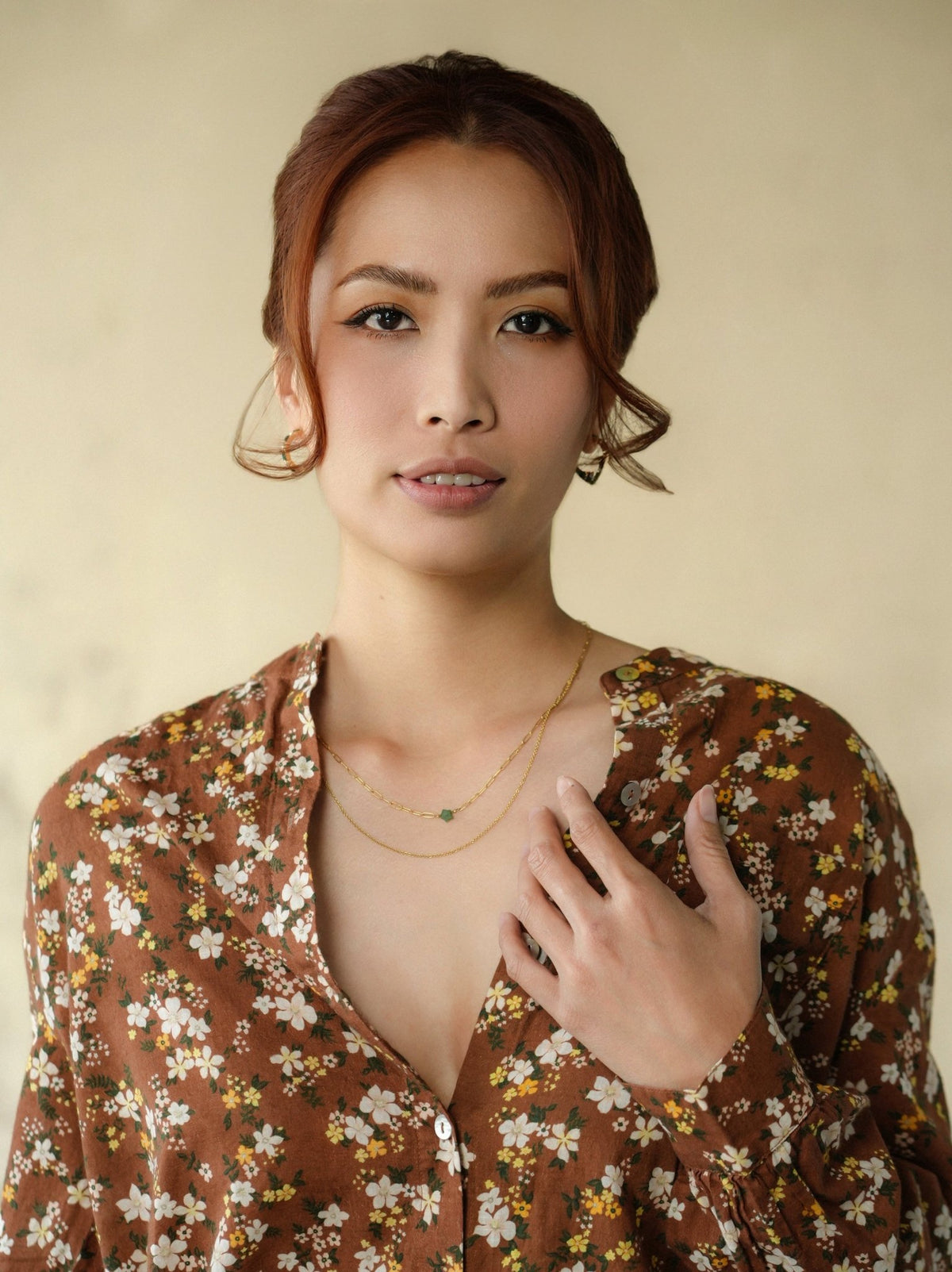 woman wearing amy floral blouse